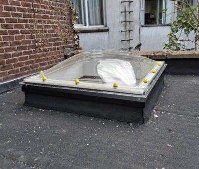 Skylux bolkoepel vierwandig te Berchem
